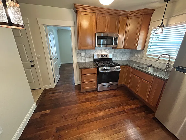 601 Miller Ave — Photo 6