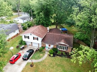 2918 Uhrick Dr, Fort Wayne, IN 46815