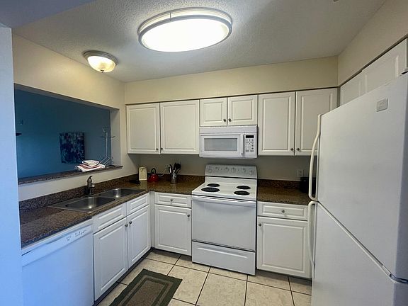 3rd image of 4274 Calinda Ln APT 244