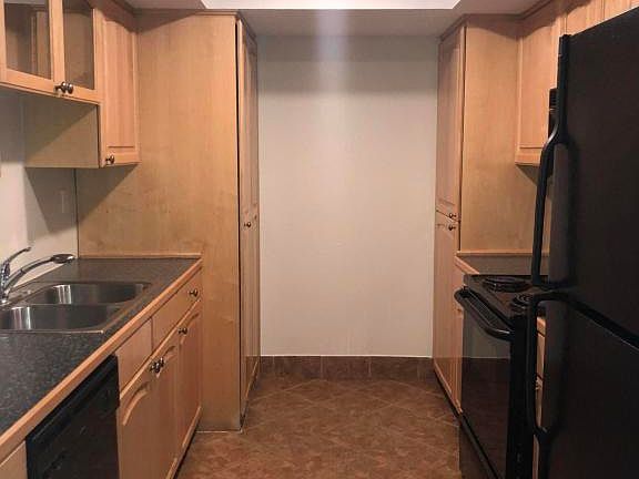 5th image of 10444 N 69th St APT 105