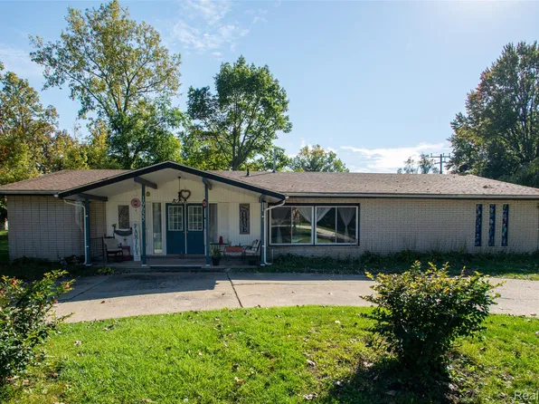 19655 Saxton Ave, Southfield, MI 48075