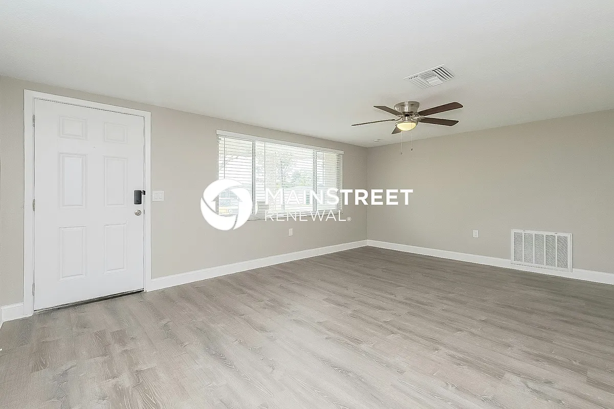 Living Room - 5311 Hawk Dr