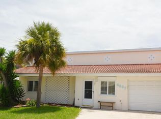 8667 Maple Ct, Cape Canaveral, FL 32920