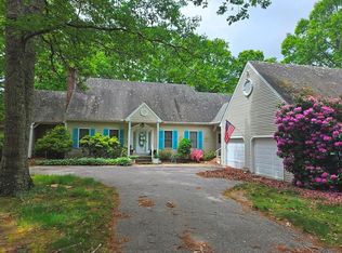 70 Liisa Dr, Charlestown, RI 02813