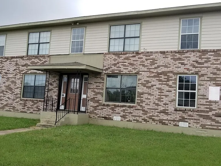 906 Sissom Rd #1 — Photo 10