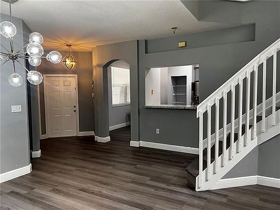 5th image of 7901 S Aragon Blvd Unit 2