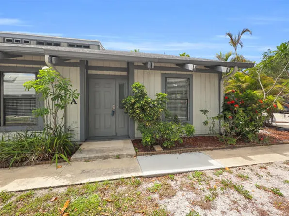 426 N Cypress Drive #A, Tequesta, FL 33469