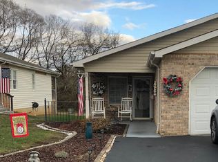 855 Cobblestone Pl #855, Kingsport, TN 37660