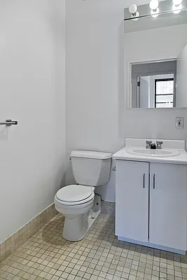 Rented by Platinum Properties | media 28