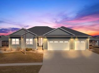 2335 Blythe Blvd, Cedar Falls, IA 50613