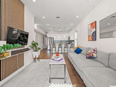 21 Concord St FLOOR 2, Jersey City, NJ, 07306