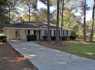 24650 Olive St, Elberta, AL 36530