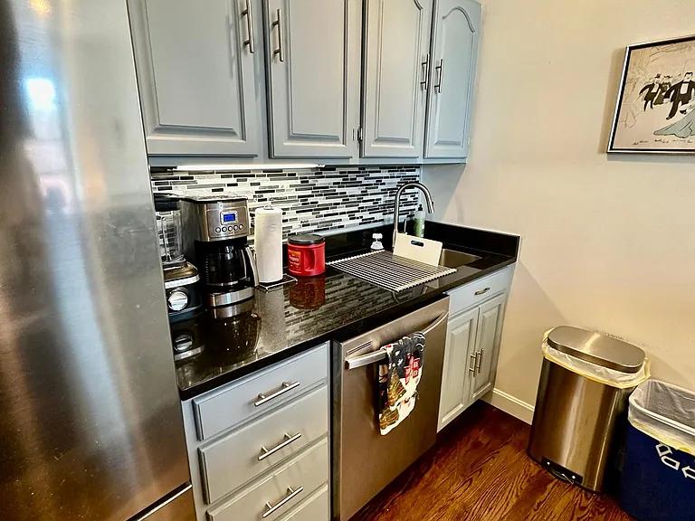 34 E Concord St #15 — Photo 3