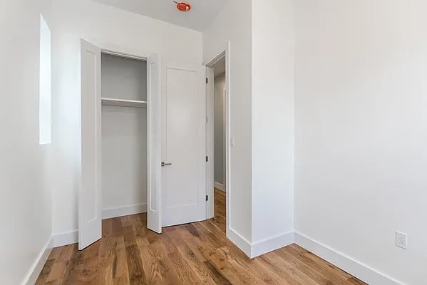 Rented by Bruma Realty LLC | media 27