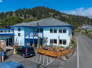 125 Ocean View Dr UNIT A, Yachats, OR 97498