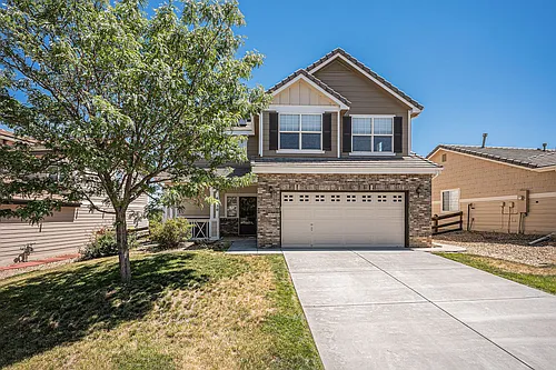 4230 Beautiful Cir Photo 1