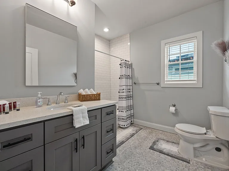 1515 Westwood Ave SW — Photo 9