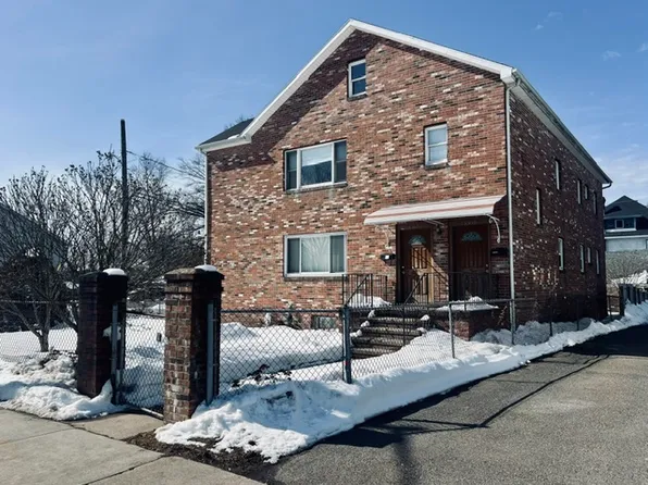 1567 Main St #2, East Hartford, CT 06108