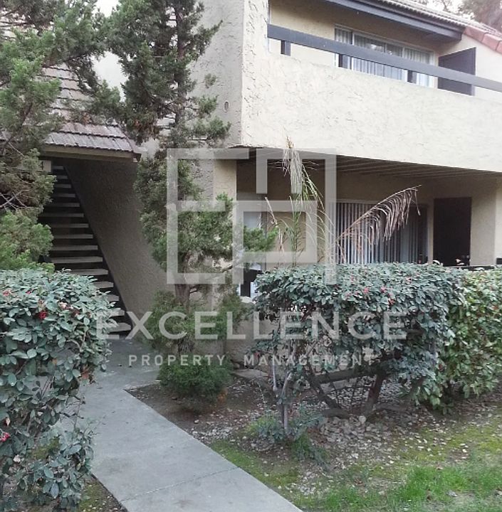 1st image of 304 Tradewinds Dr APT 12