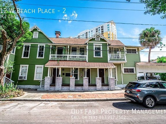 3rd image of 212 W Beach Pl APT 2