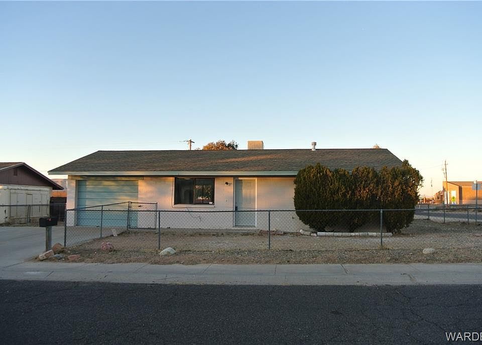 1st image of 2845 Margaret Ave