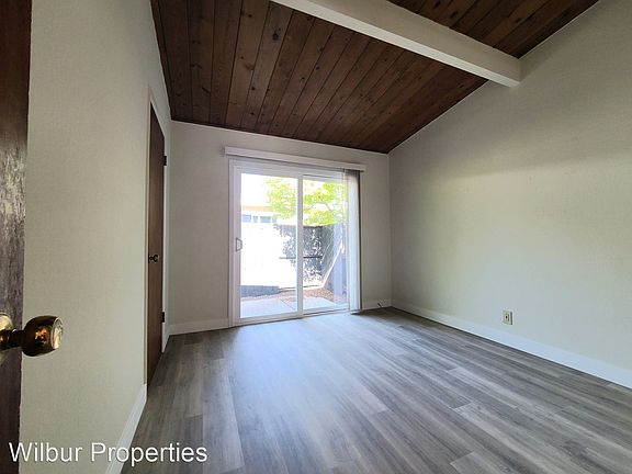2nd image of 3195 Loma Verde Pl