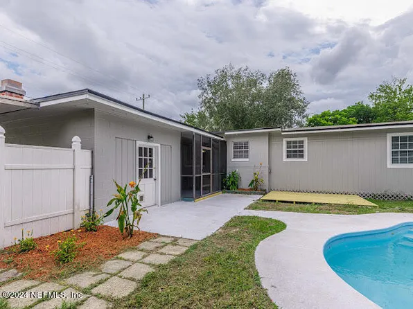 252 LAURINA Street, Jacksonville, FL 32216