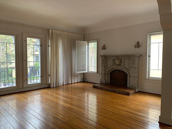 4th image of 323 S Detroit St