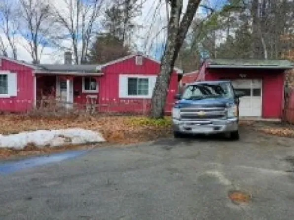 121 Turners Falls Rd, Montague, MA 01351
