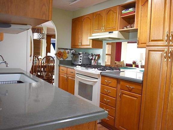 4th image of 5342 W Diamond K St #6