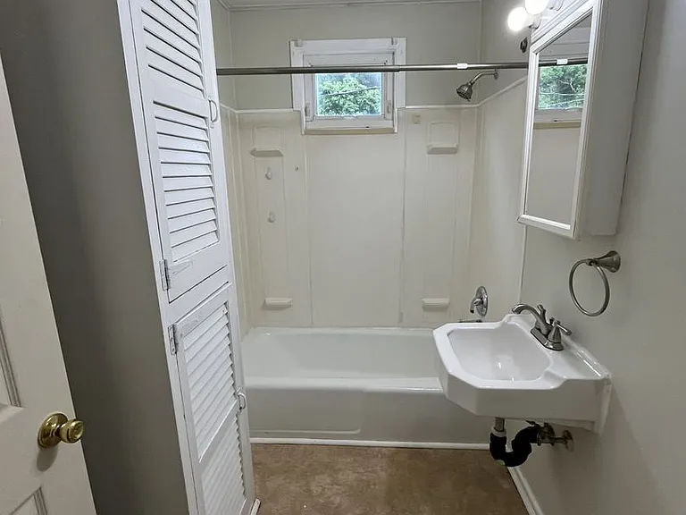 25 Sandy Shore Terrace — Photo 18