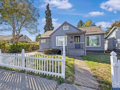 575 25th St SE, Salem, OR, 97301