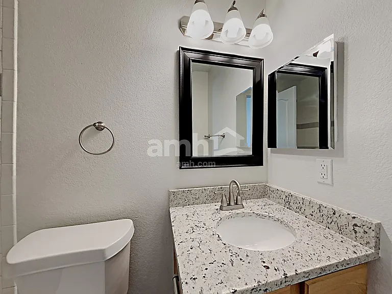 5052 Sacred Feather Dr — Photo 5
