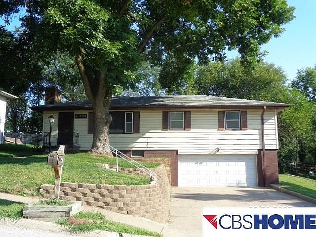 1st image of 2206 D Ave