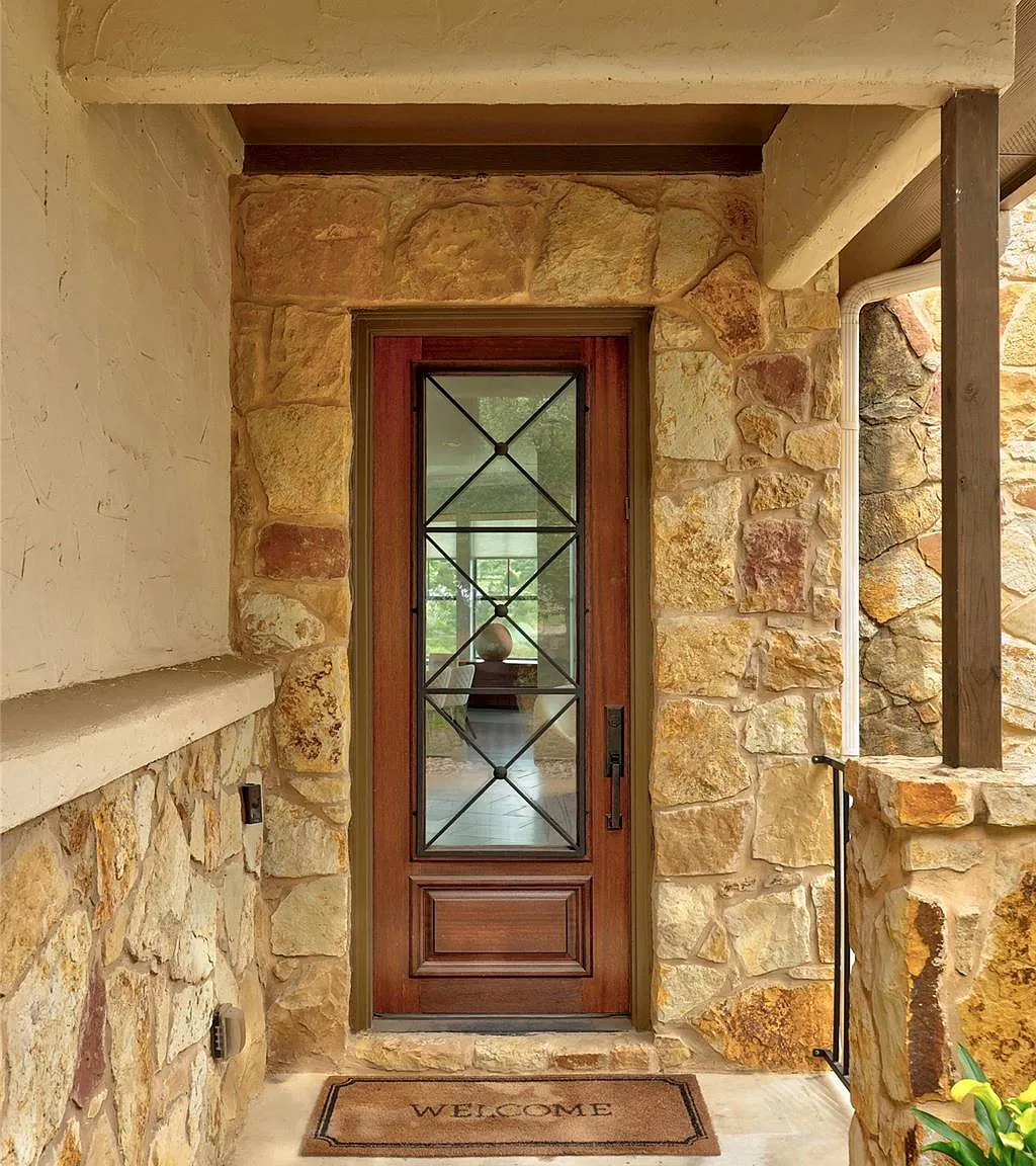 3 bed, 2.5 bath, 2399 sqft, $3,300 — Photo 4
