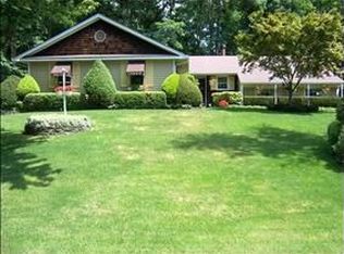 3 Woodthrush Ct, Miller Place, NY