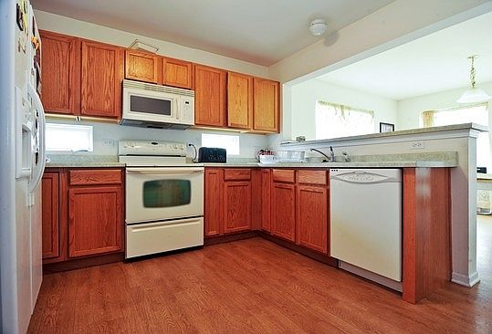 Mapleです。 7713 Red Maple Dr, Plainfield, IL 60586 | Zillow