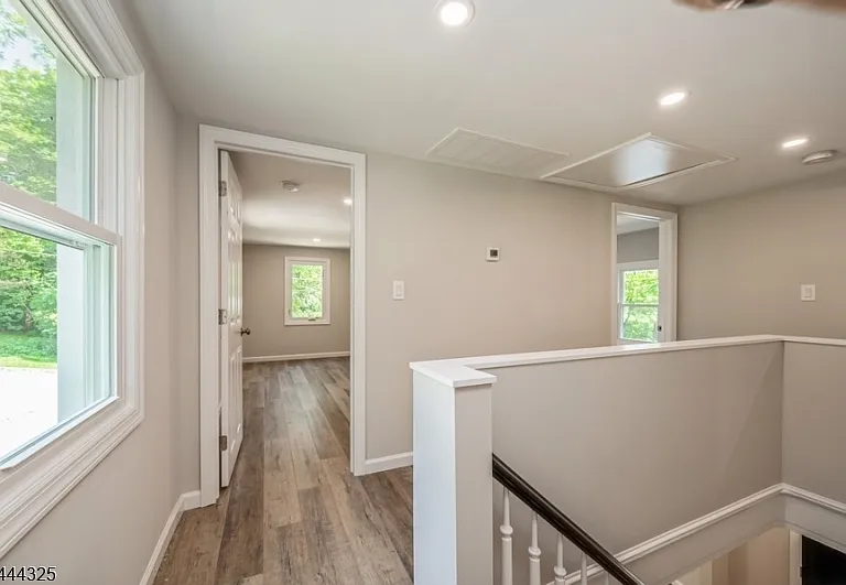 1225 Sussex Tpke — Photo 30
