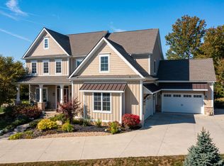 8558 Liberty Rd N, Powell, OH 43065