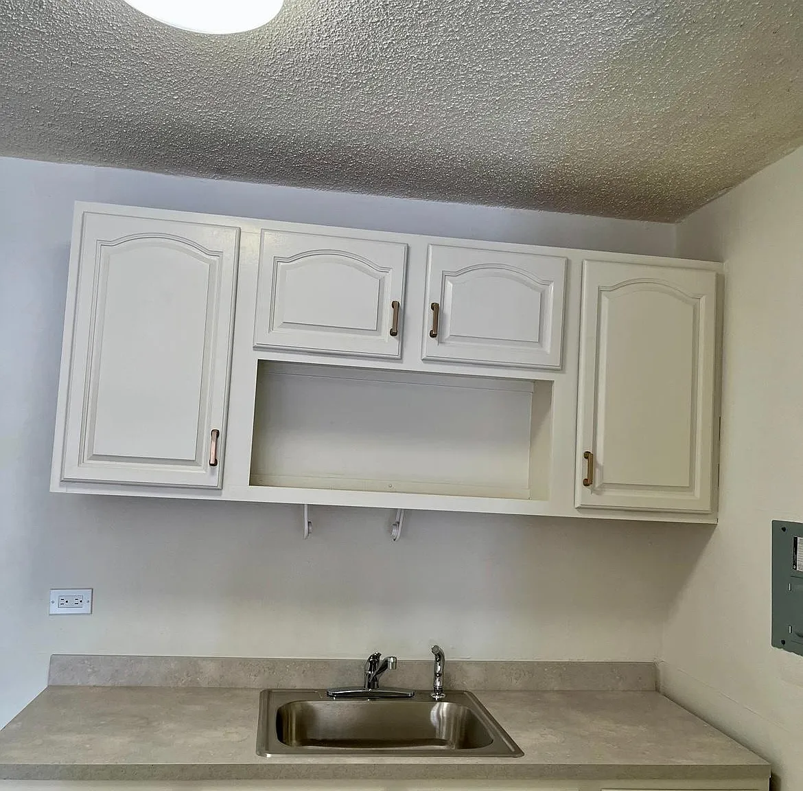 1 bed, $1,600 — Photo 3