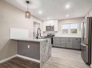 1842 Kenview Rd, Columbus, OH 43209