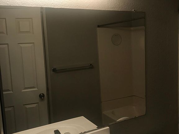 4th image of 13379 Harewood Dr