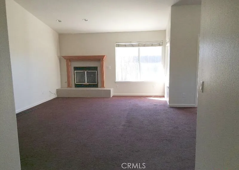 3 bed, 2.5 bath, 1400 sqft, $3,495 — Photo 4