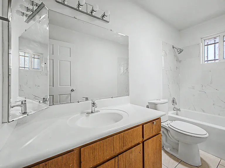 1408 W Becker Ln #1 — Photo 9