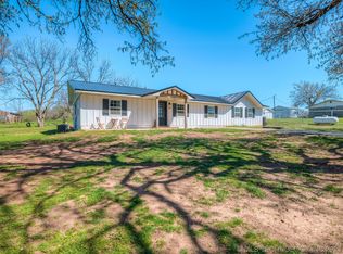 104524 S 3520th Rd, Prague, OK 74864