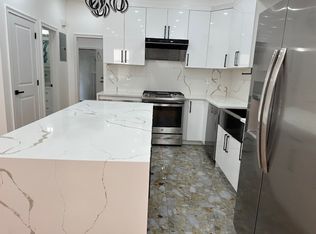 36-43 32nd St #1, Astoria, NY 11106