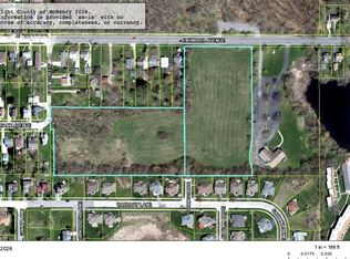1 E Kimball Ave, Woodstock, IL 60098