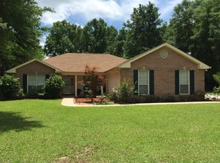 55 Mulberry Cir, Crawfordville, FL 32327