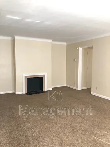 2535 W Bancroft St Photo 1