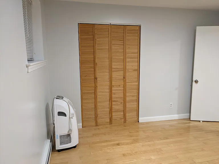 135 Inman St #1 — Photo 7